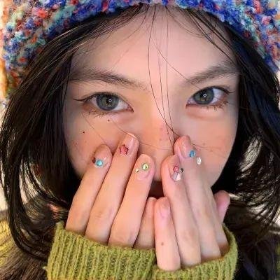 屋顶上的绿宝石
