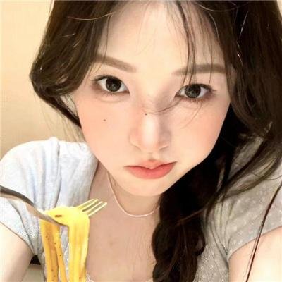 哭泣的鹦鹉